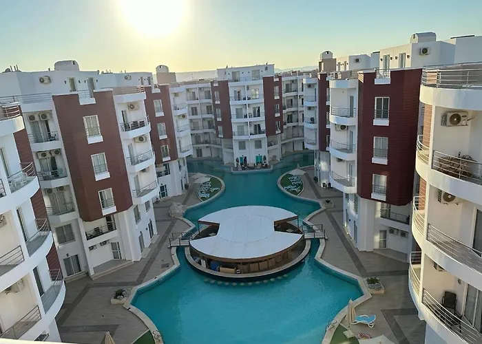 Aparthotel Pool View Studio At Aqua Palms Resort Hurghada